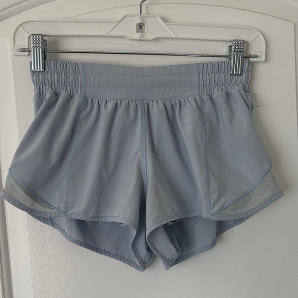 lululemon athletica hotty hot II 2.5” Athletic Shorts - Daydream Blue 4 - Picture 2 of 10